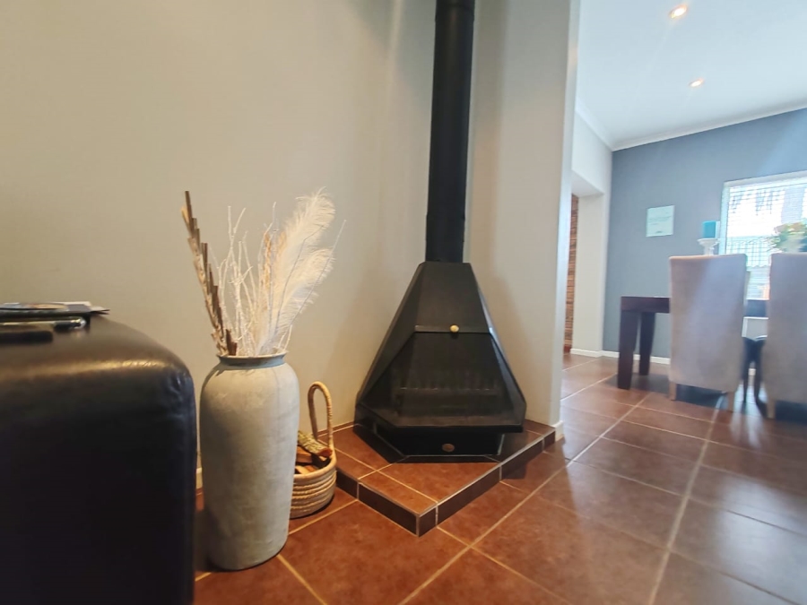 4 Bedroom Property for Sale in Mount Pleasant Eastern Cape